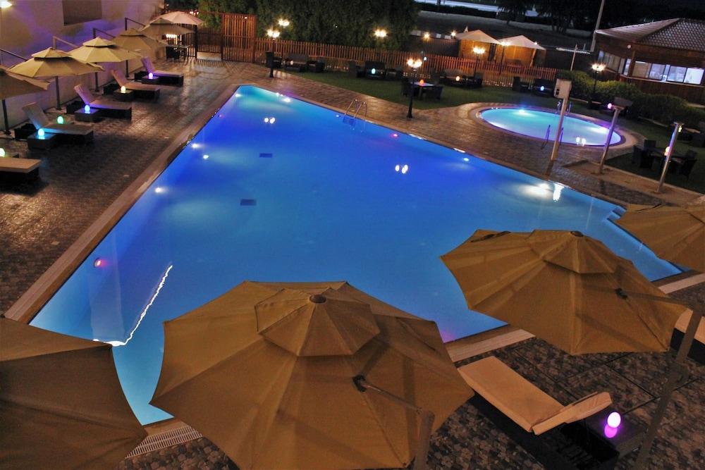 Villaggio Hotel Αμπού Ντάμπι Εξωτερικό φωτογραφία